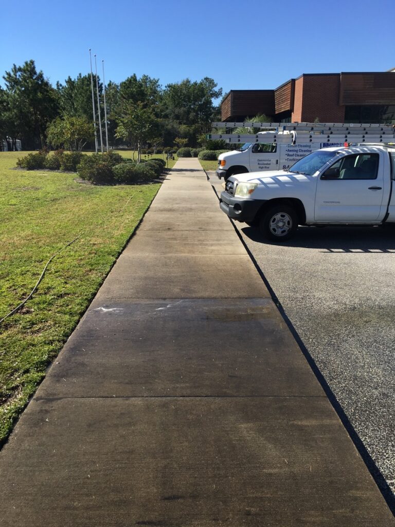 Professional Mobile Power Washing Services