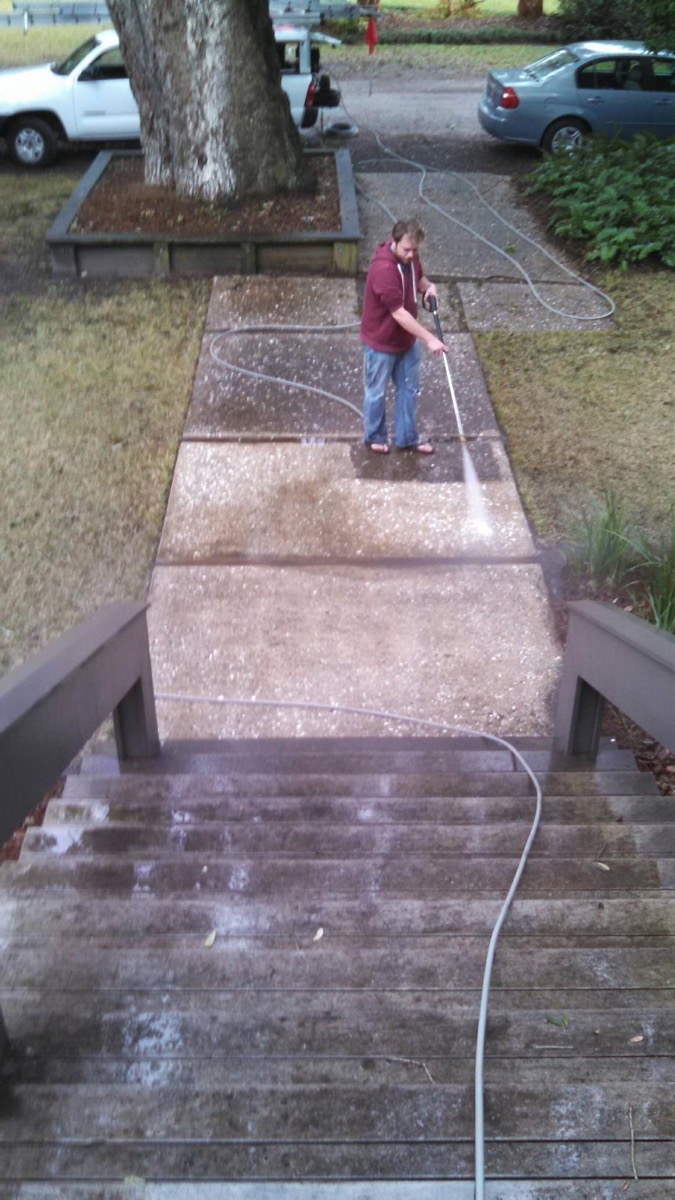 pressure washing front walkway