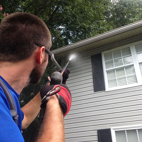 Power Washing Vinyl Siding